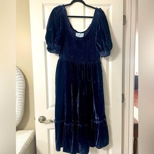 Hill House Home navy velvet Louisa